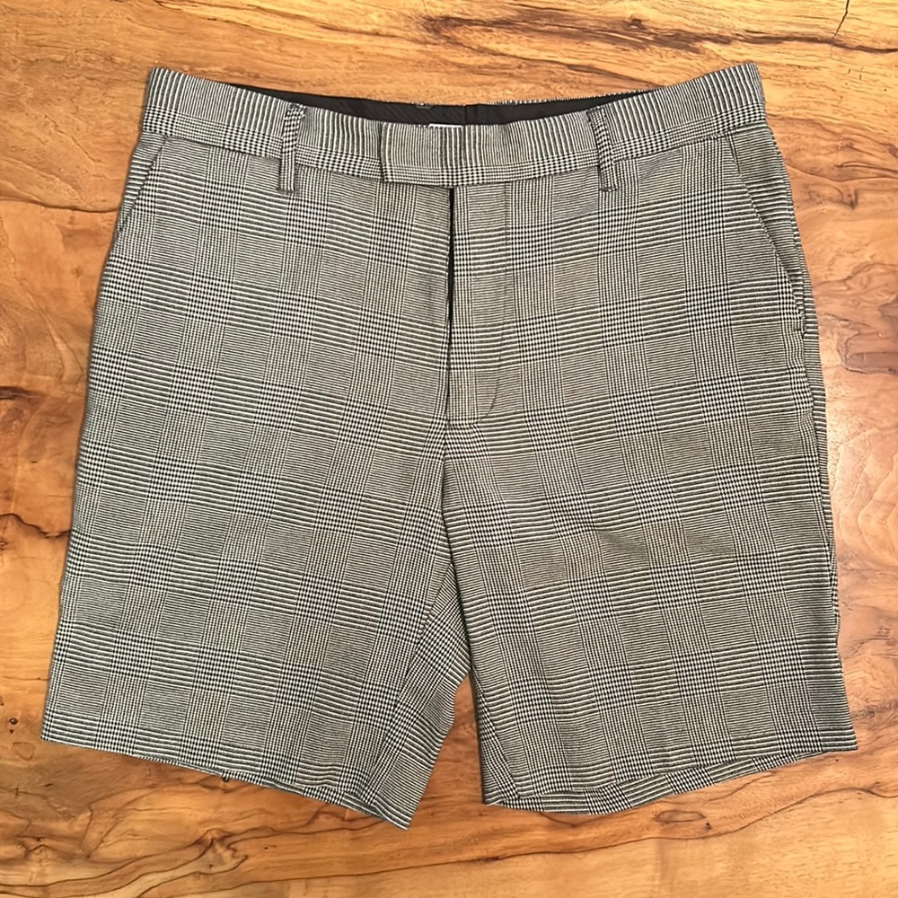 Forever 21 plaid shorts